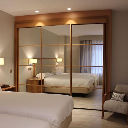 Hotel Carreno اوفيدو المظهر الخارجي الصورة