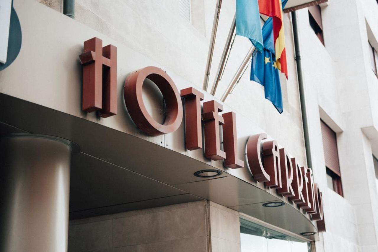 Hotel Carreno اوفيدو المظهر الخارجي الصورة