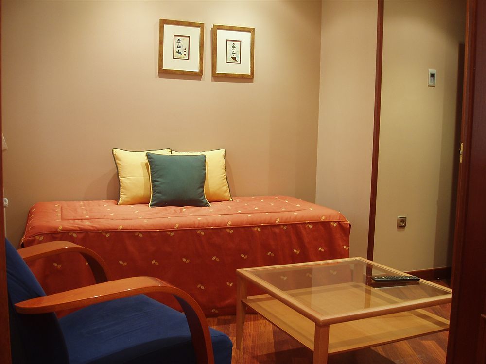 Hotel Carreno اوفيدو المظهر الخارجي الصورة